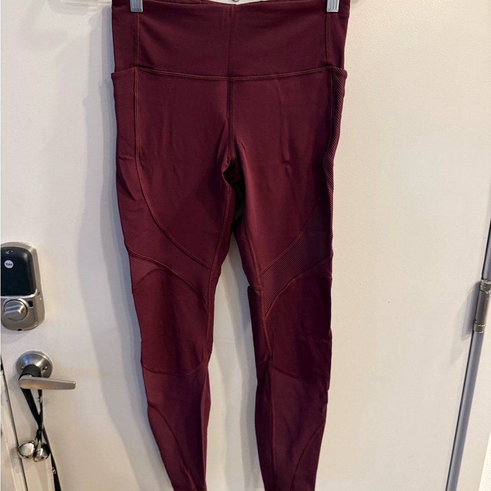 Maroon Lululemon High-Waisted Leggings